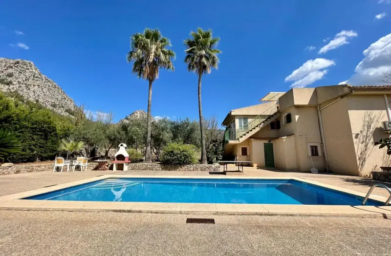 Casa rural en venta con piscina y 3.525 m² de terreno en Bunyola, Mallorca., foto 2
